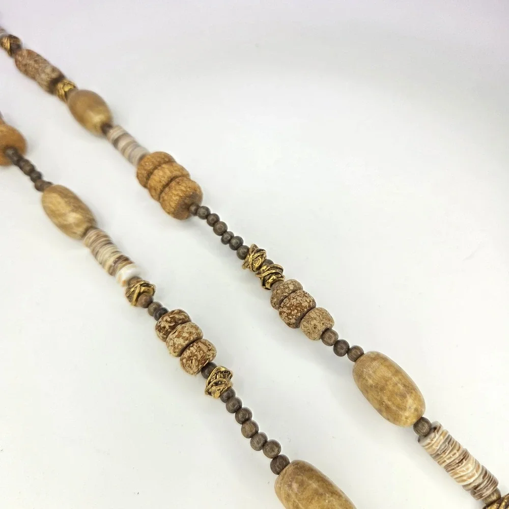 Jasper Wood &‎ Cork 36
